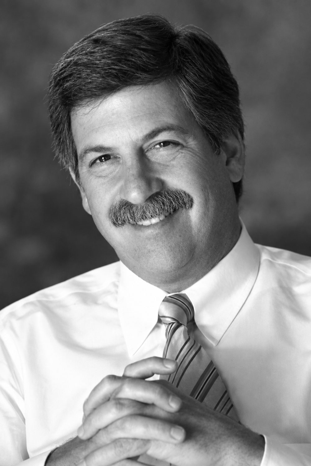 Bruce L. Gewertz, MD Portrait photo of Bruce L. Gewertz, MD