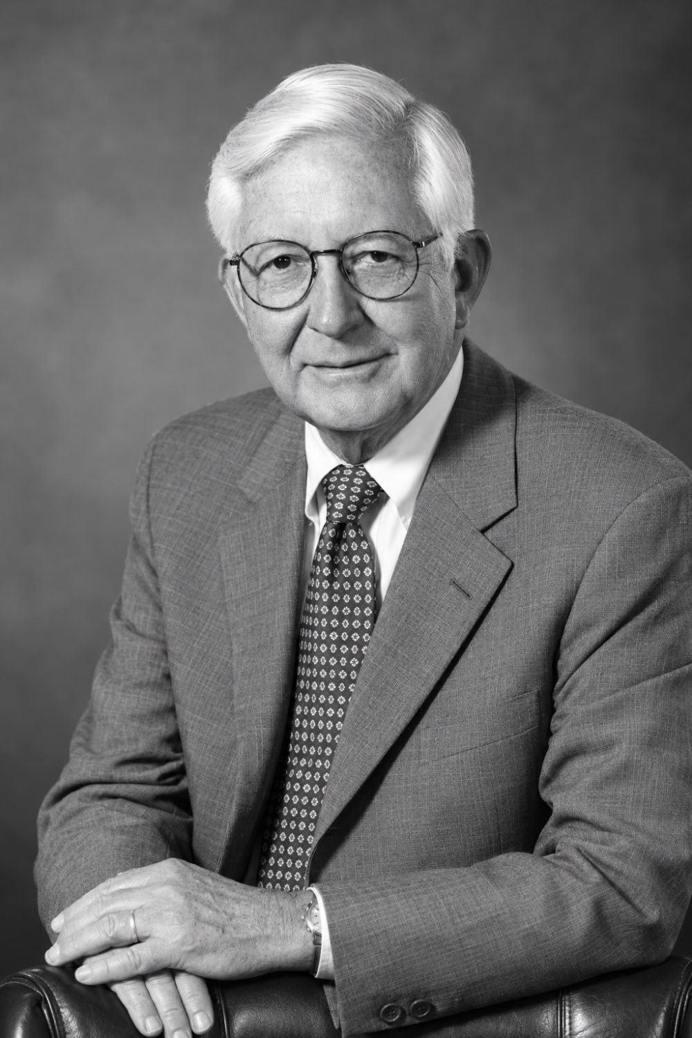 Portrait photo of David S. Sumner, MD